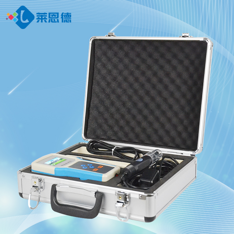 黄瓜视频黄片APP水分溫度鹽分ph測定儀